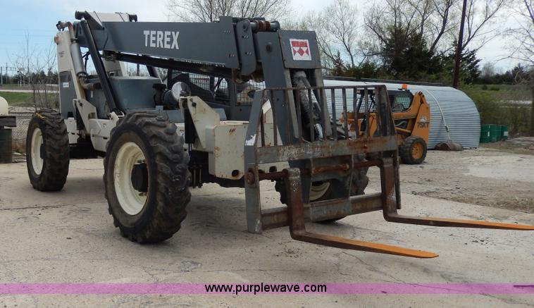 image for item G5396 Terex TH842C telehandler