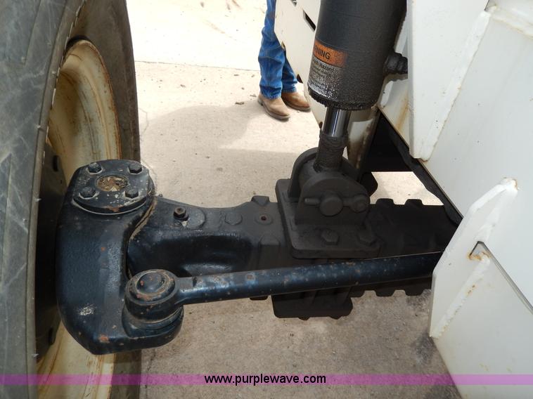 image for item G5396 Terex TH842C telehandler