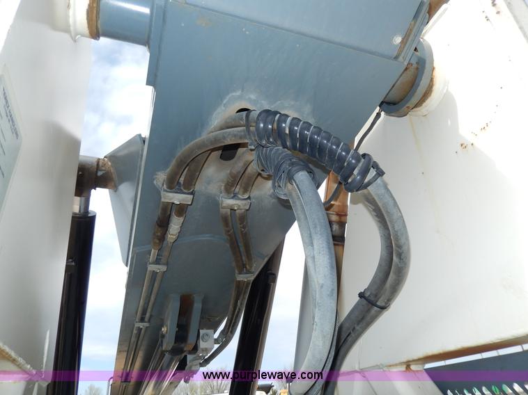 image for item G5396 Terex TH842C telehandler