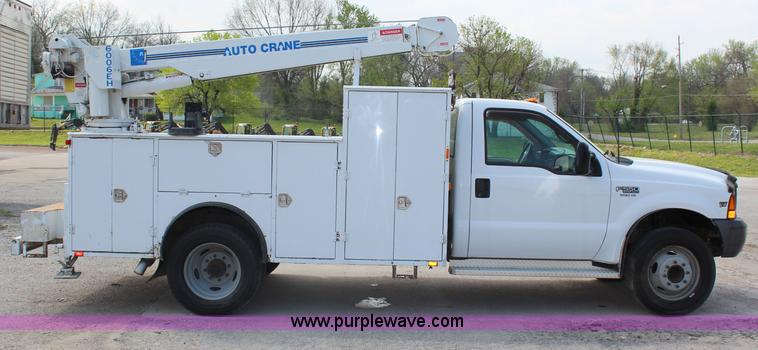 image for item G5401 1999 Ford F550 Super Duty service truck