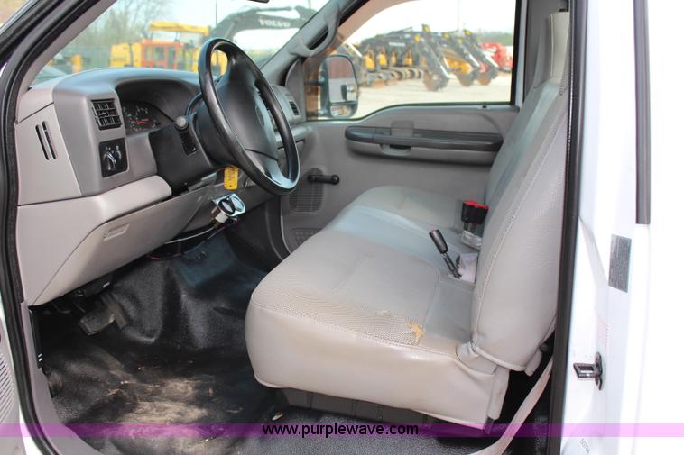 image for item G5401 1999 Ford F550 Super Duty service truck