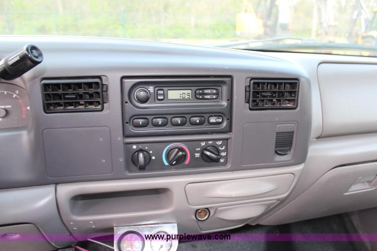 image for item G5401 1999 Ford F550 Super Duty service truck