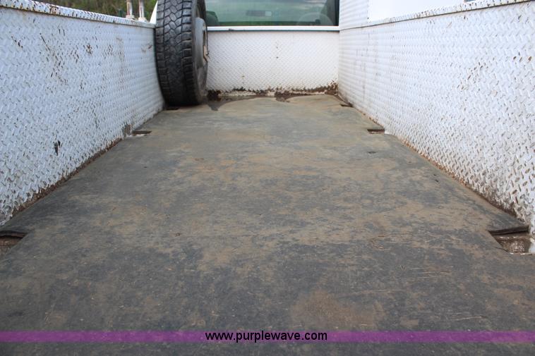 image for item G5401 1999 Ford F550 Super Duty service truck