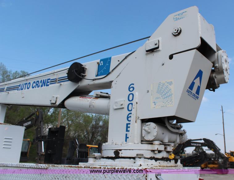 image for item G5401 1999 Ford F550 Super Duty service truck