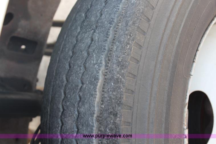 image for item G5401 1999 Ford F550 Super Duty service truck