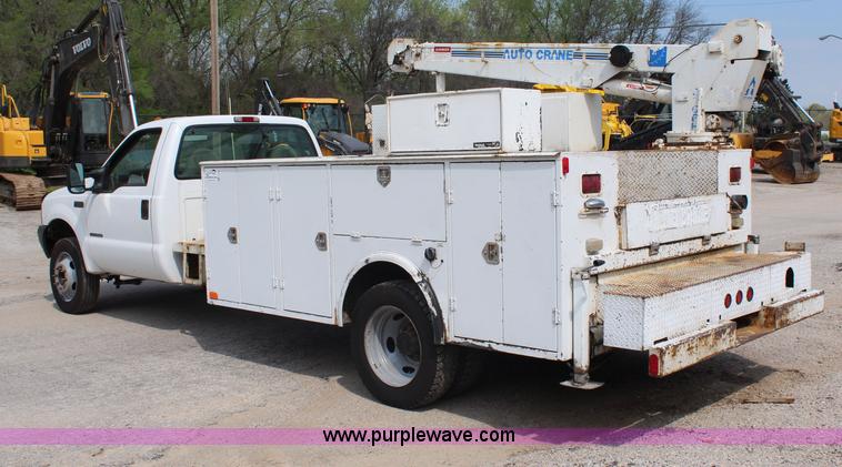 image for item G5402 1999 Ford F550 service truck
