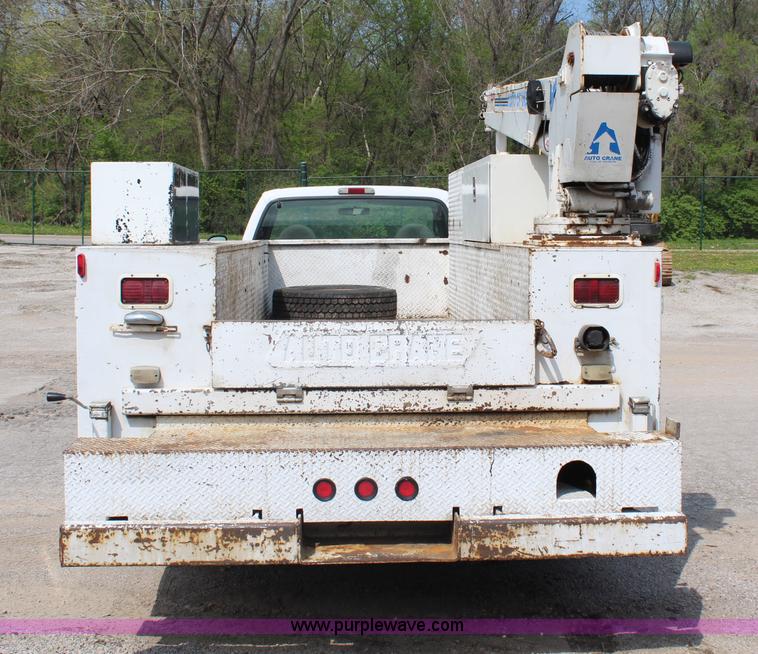 image for item G5402 1999 Ford F550 service truck