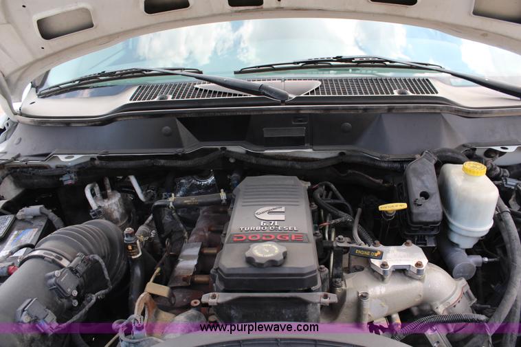 image for item G5404 2008 Dodge Ram 5500 Quad Cab flatbed truck