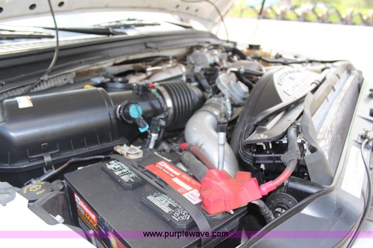 image for item G5411 2008 Ford F450 Super Duty SuperCab flatbed truck