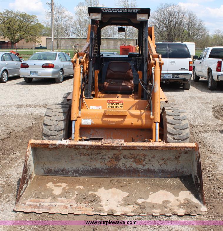 image for item G5418 2000 Case 1845C skid steer