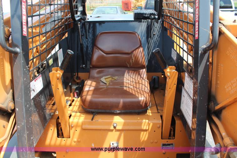 image for item G5418 2000 Case 1845C skid steer