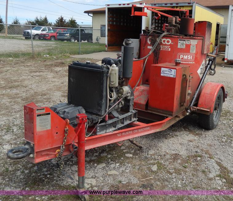 image for item G5421 2000 Grafco Supershot SS125 tar pot