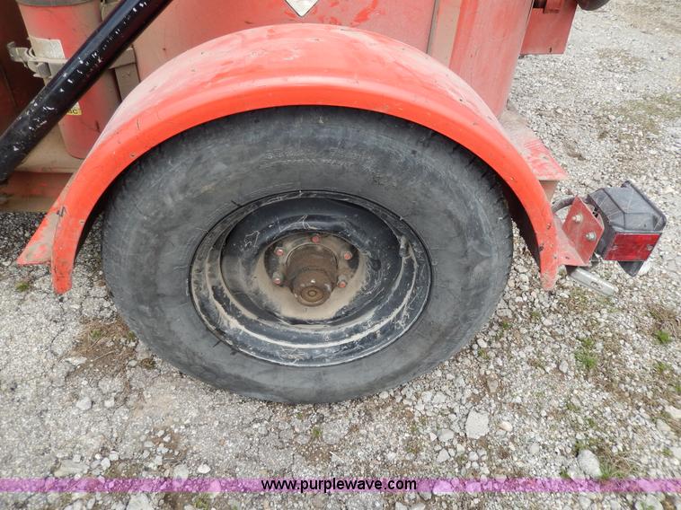 image for item G5421 2000 Grafco Supershot SS125 tar pot