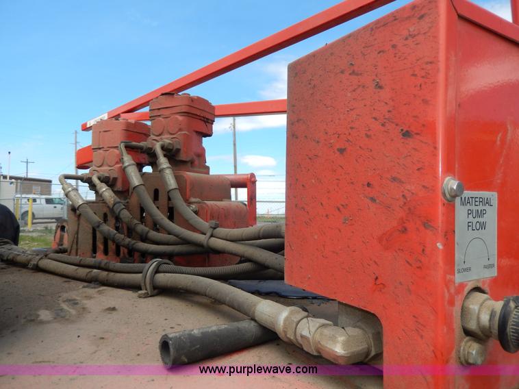 image for item G5421 2000 Grafco Supershot SS125 tar pot