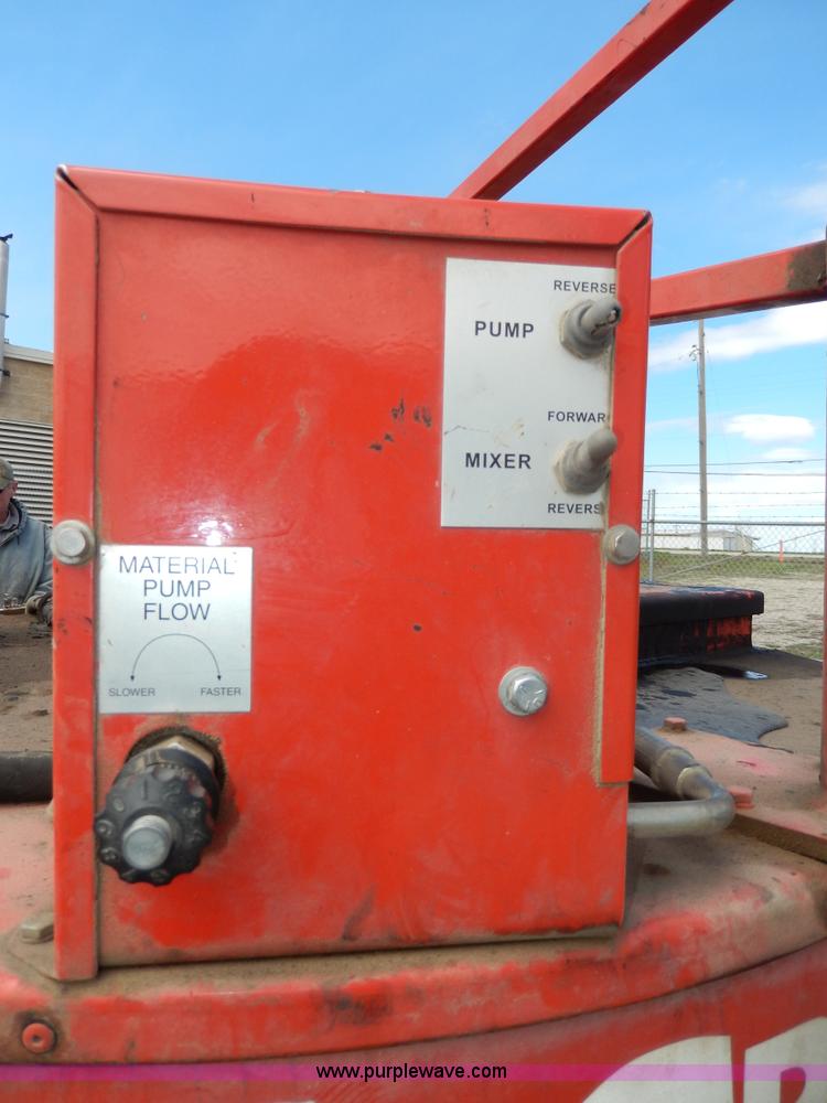 image for item G5421 2000 Grafco Supershot SS125 tar pot