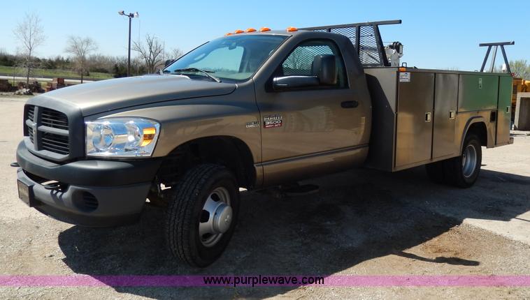 image for item G5465 2007 Dodge Ram 3500 service truck