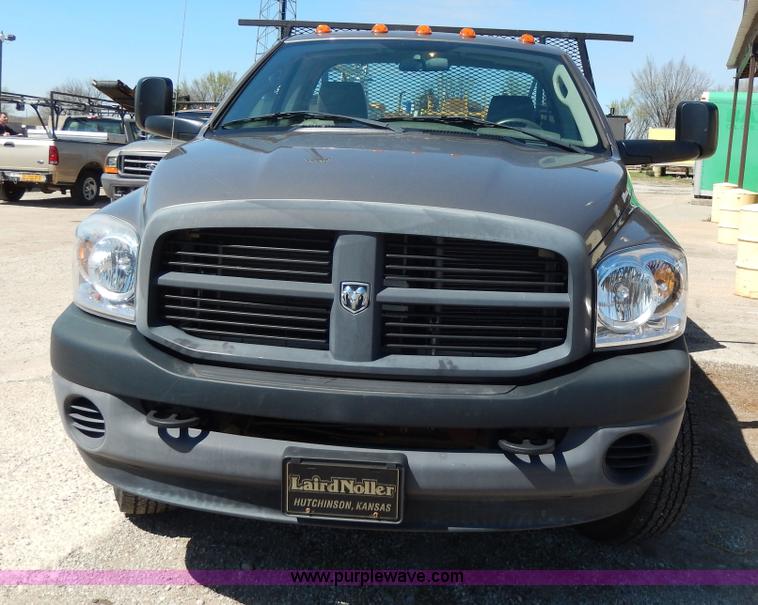 image for item G5465 2007 Dodge Ram 3500 service truck