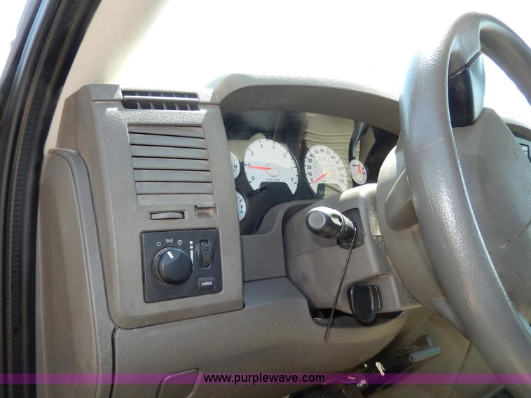 image for item G5465 2007 Dodge Ram 3500 service truck