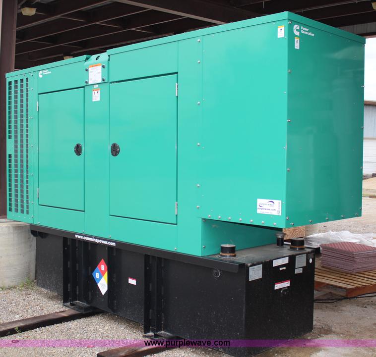 image for item G5494 2010 Cummins Power 150 kW diesel power generator set