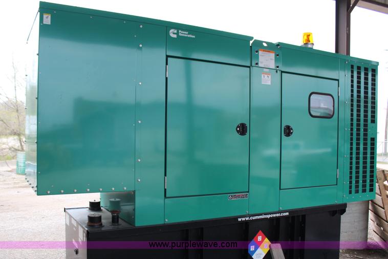 image for item G5494 2010 Cummins Power 150 kW diesel power generator set