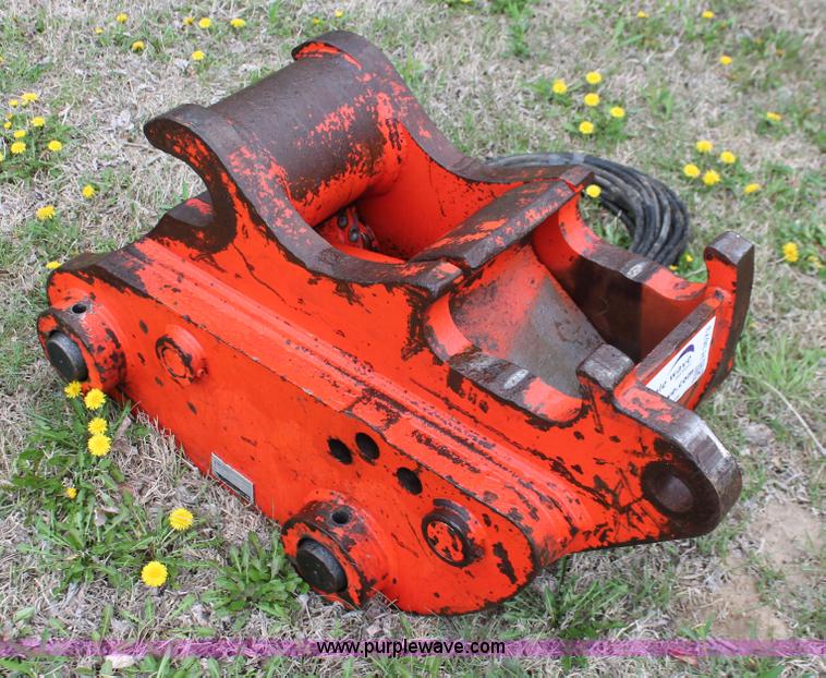 image for item H3673 2008 Esco SK300 quick coupler