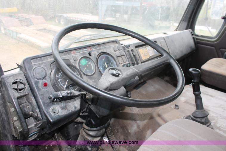 image for item H3674 1984 Mercedes Benz 2028 drill truck