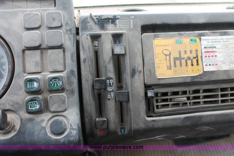 image for item H3674 1984 Mercedes Benz 2028 drill truck