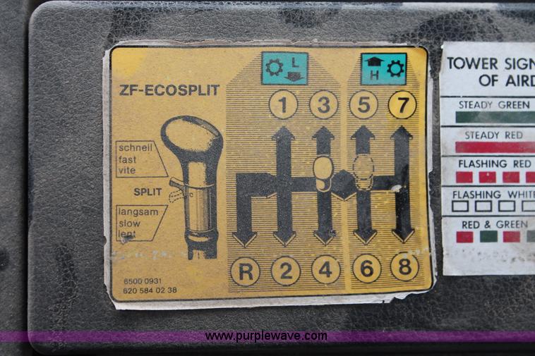image for item H3674 1984 Mercedes Benz 2028 drill truck