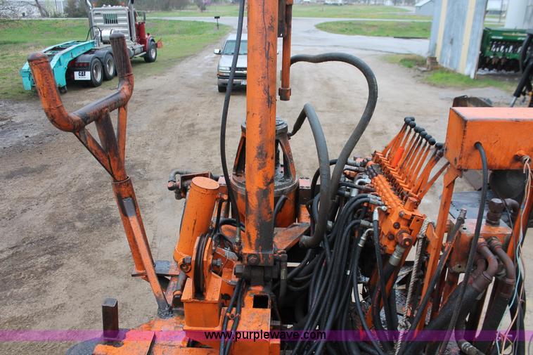 image for item H3674 1984 Mercedes Benz 2028 drill truck