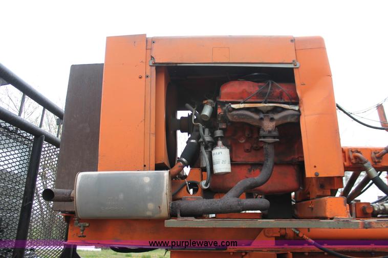 image for item H3674 1984 Mercedes Benz 2028 drill truck