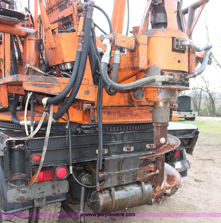 image for item H3674 1984 Mercedes Benz 2028 drill truck