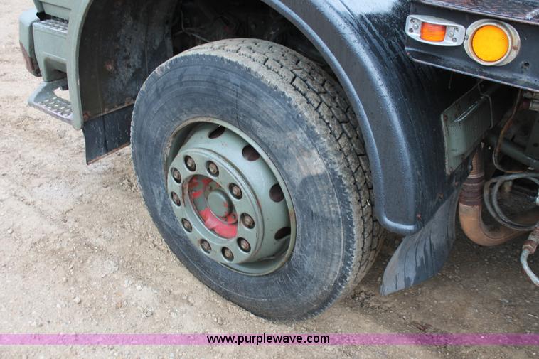 image for item H3674 1984 Mercedes Benz 2028 drill truck