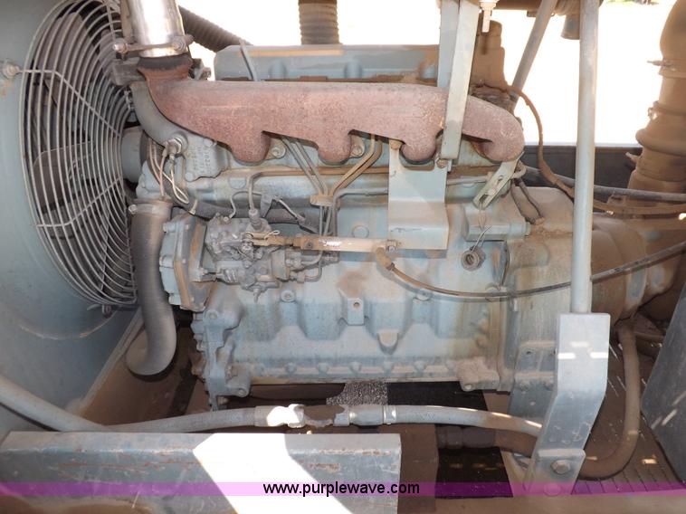 image for item H7192 1991 Gardner Denver air compressor