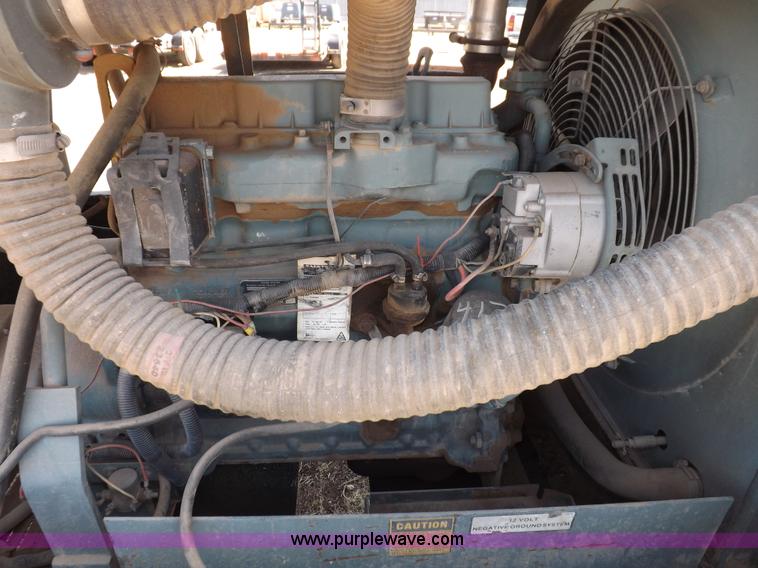 image for item H7192 1991 Gardner Denver air compressor