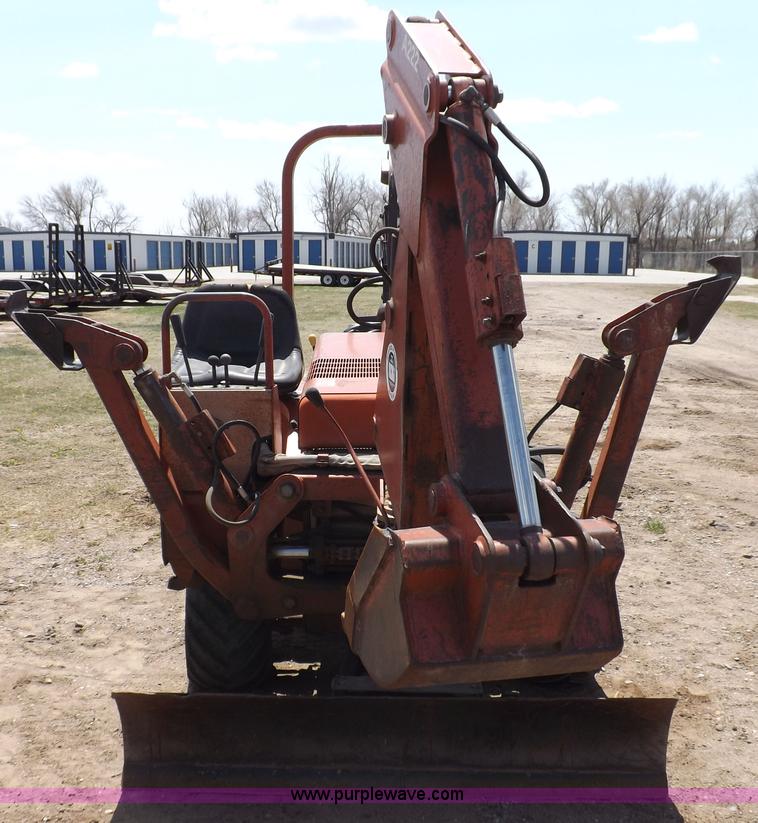 image for item H7196 1995 Ditch Witch 3610DD trencher