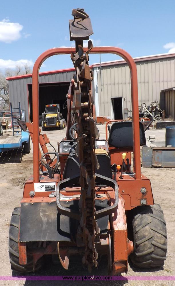 image for item H7196 1995 Ditch Witch 3610DD trencher