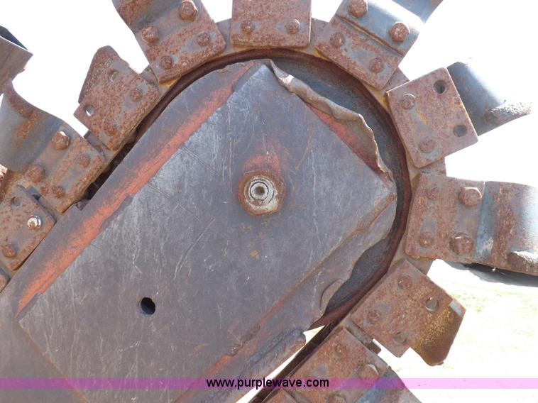 image for item H7196 1995 Ditch Witch 3610DD trencher