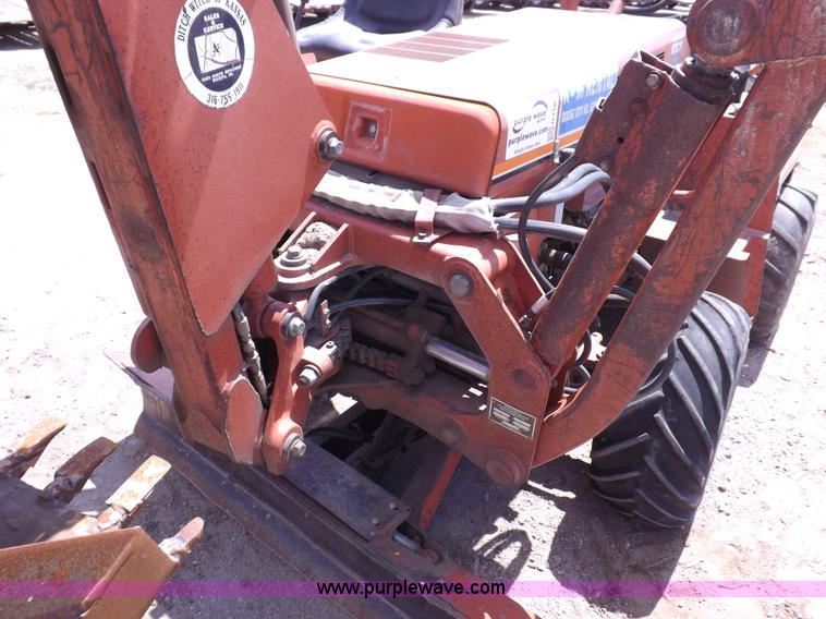image for item H7196 1995 Ditch Witch 3610DD trencher