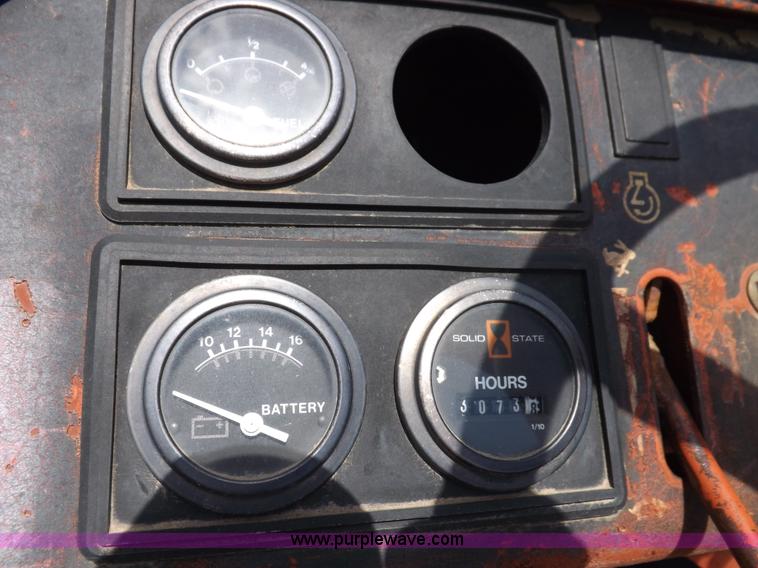 image for item H7196 1995 Ditch Witch 3610DD trencher