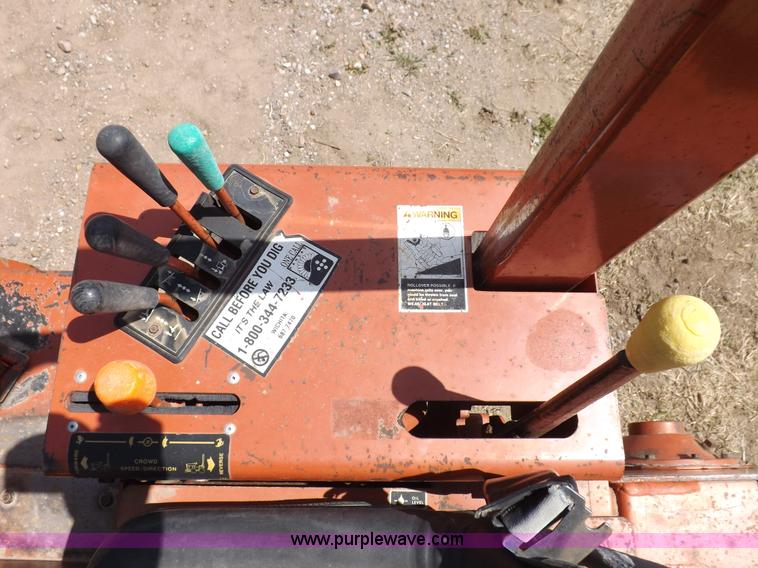 image for item H7196 1995 Ditch Witch 3610DD trencher