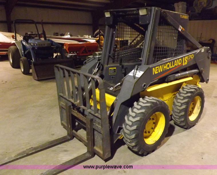 image for item H7213 New Holland LS170 skid steer