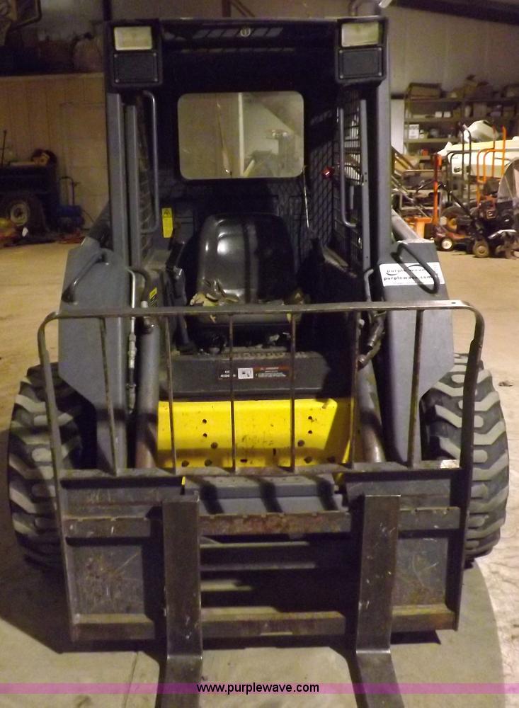 image for item H7213 New Holland LS170 skid steer