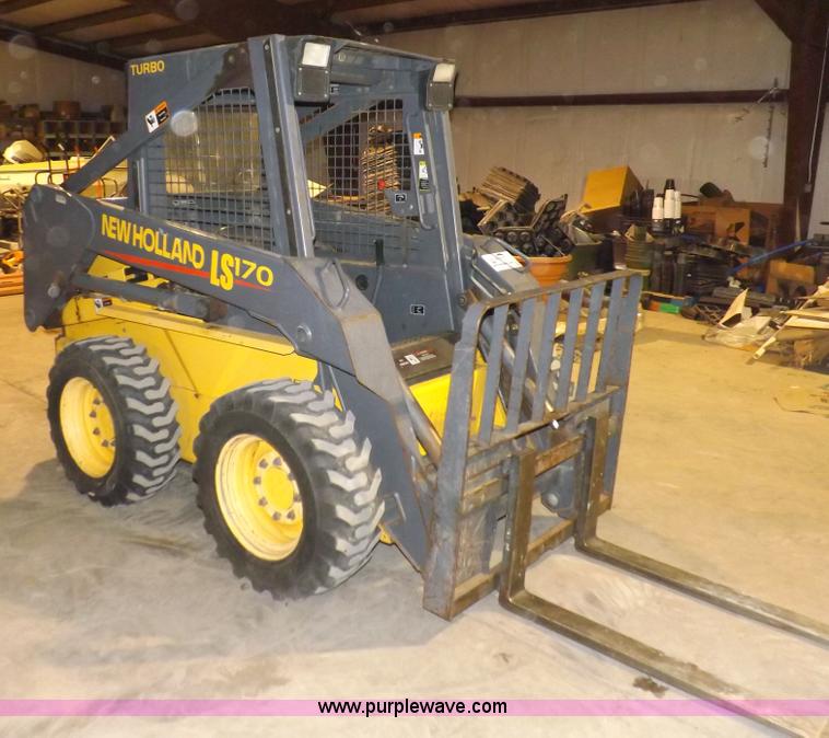 image for item H7213 New Holland LS170 skid steer