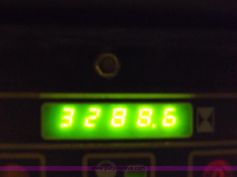 image for item H7213 New Holland LS170 skid steer