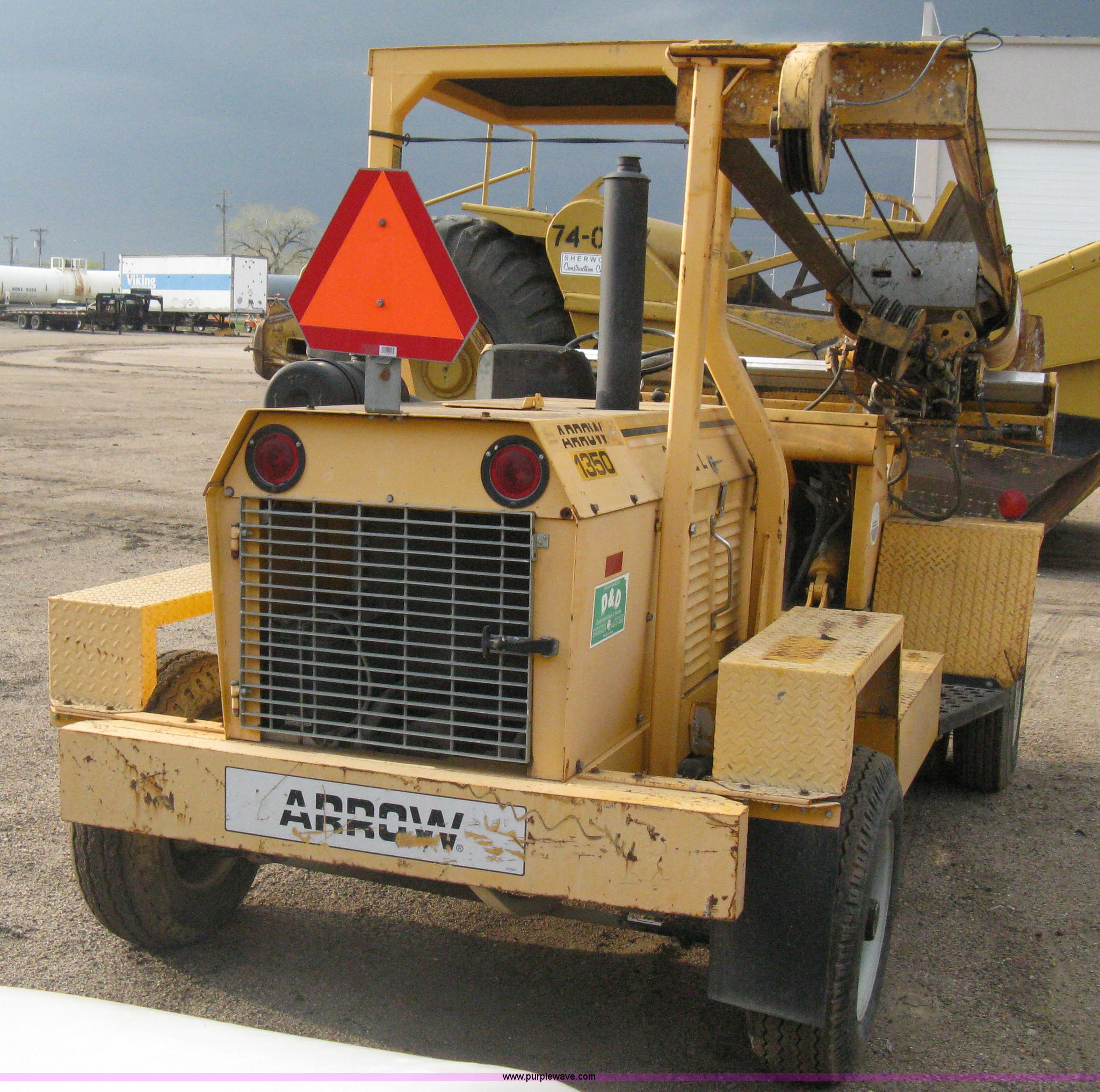 2002 Arrow 1350 hydraulic drop hammer in Wichita, KS Item E3421 sold