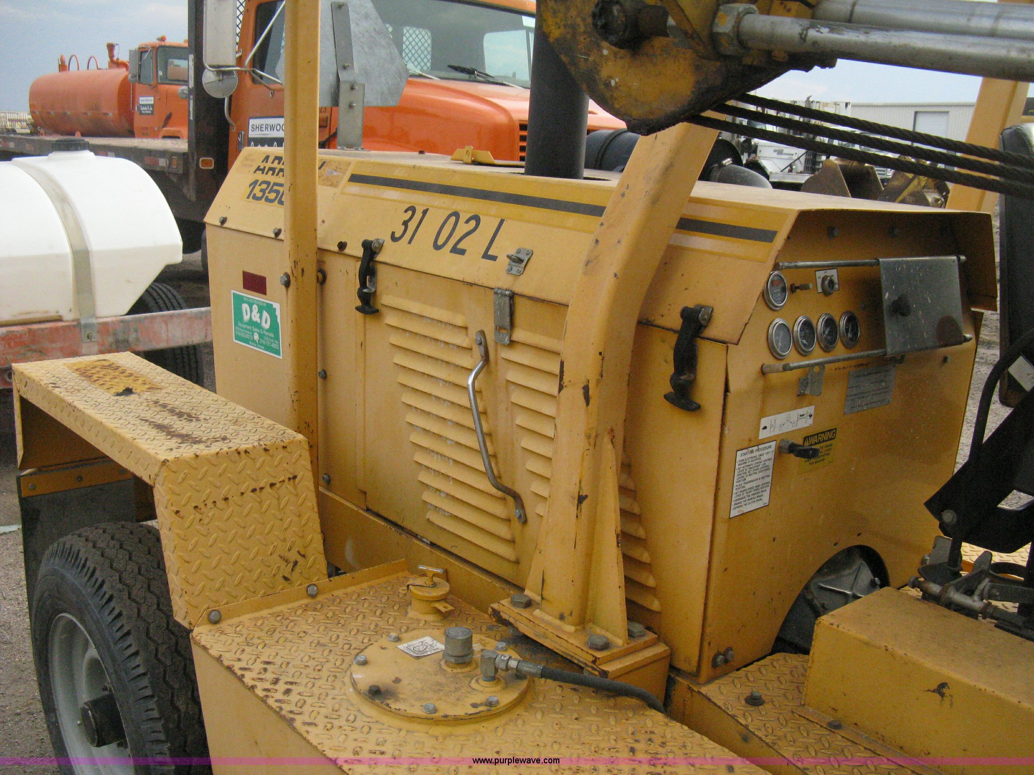 2002 Arrow 1350 hydraulic drop hammer in Wichita, KS Item E3421 sold