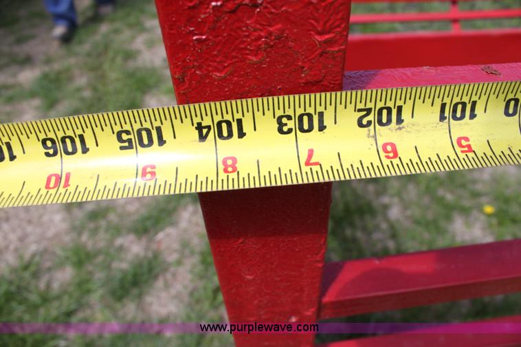 image for item AA9032 Pickup bed stock racks