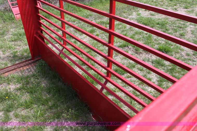 image for item AA9032 Pickup bed stock racks