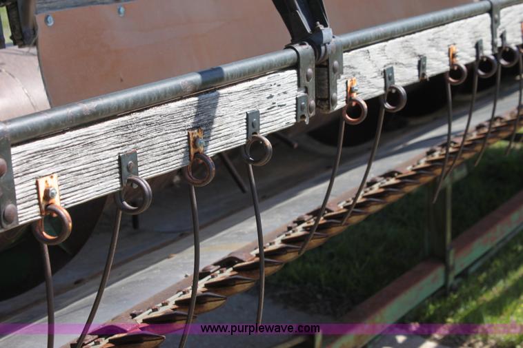 image for item AA9040 John Deere 220C rigid platform header