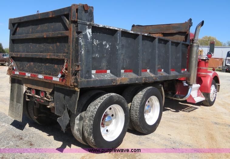 image for item B4743 1975 Kenworth W900 dump truck